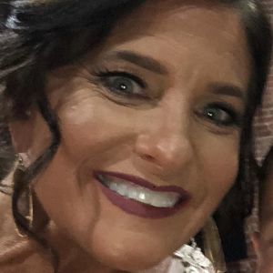 Meet your Posher, Shea